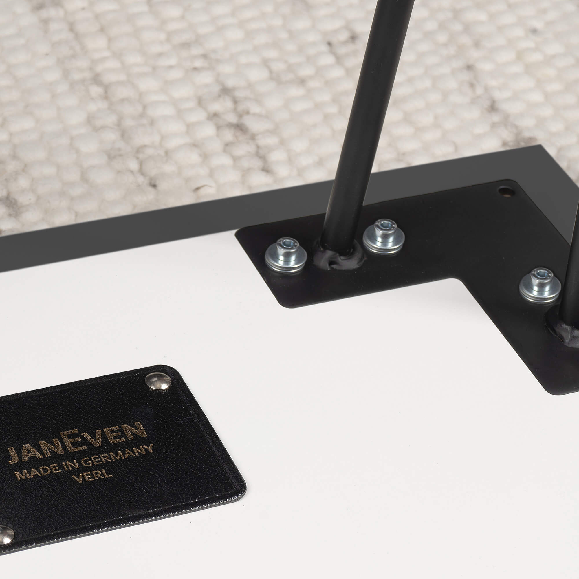 Designer-table-Scandinavian-made-in-Germany-janEven